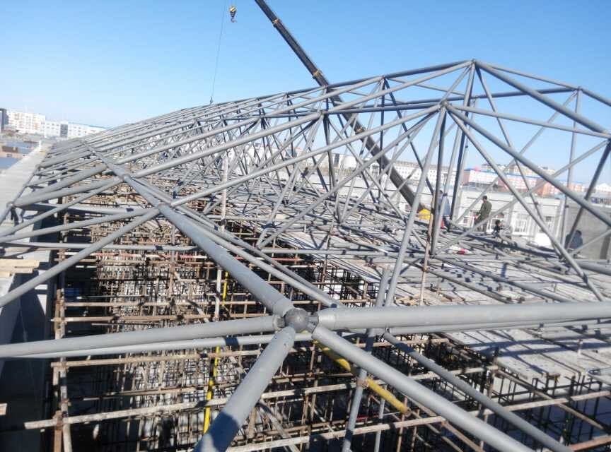 益阳商贸城屋顶网架工程