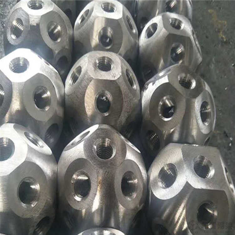 益阳螺栓球网架加工安装方法